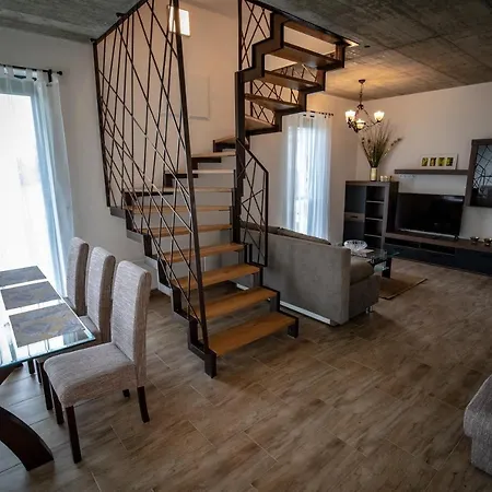 Pihe Apartment